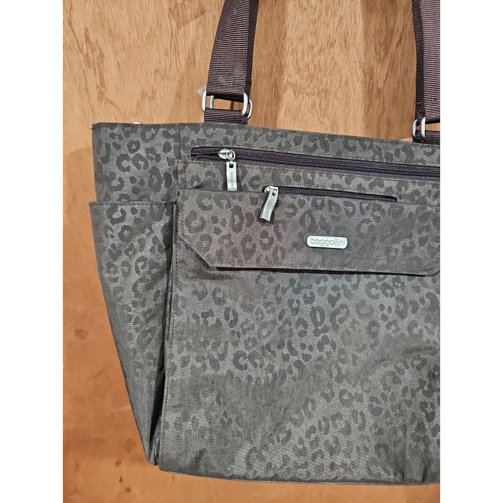 Baggallini Purse Shoulder Strap Multi Pocket Cheetah Print Brown - Picture 3 of 15